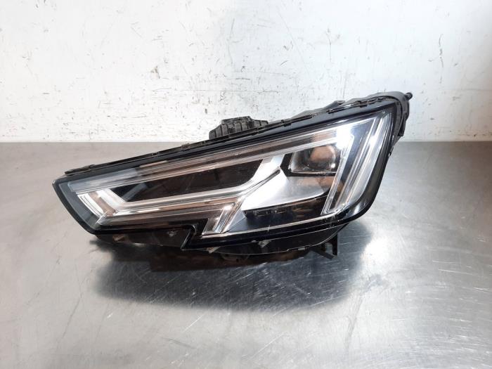Phare gauche Audi A4