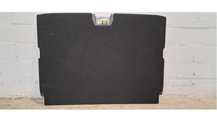 Coffre tapis Peugeot 2008