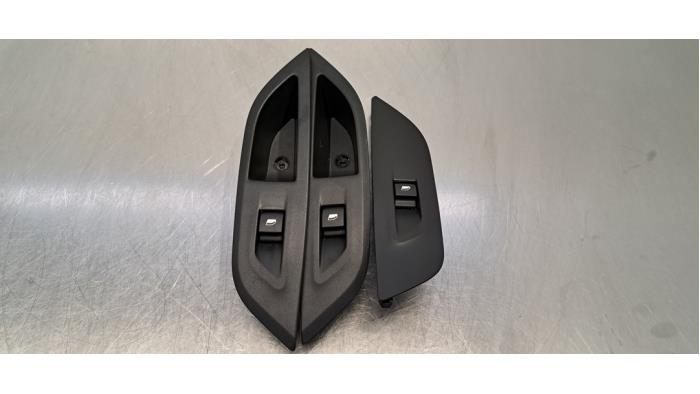 Commutateur vitre électrique Peugeot 2008