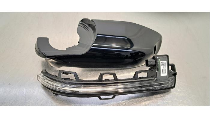 Feu clignotant droit BMW X3
