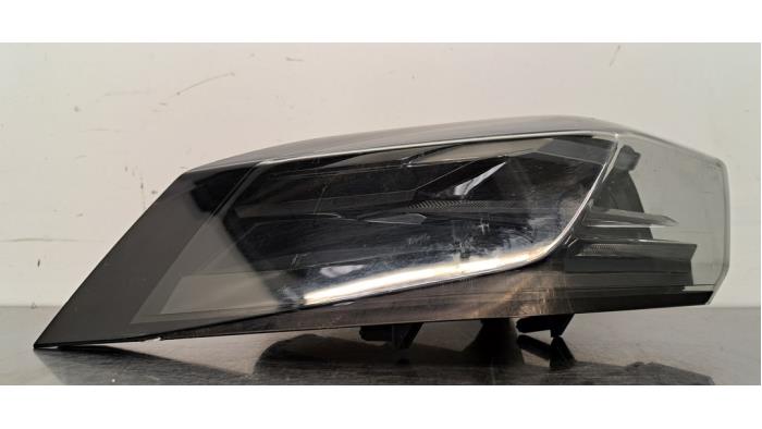 Feu arrière gauche Peugeot 2008