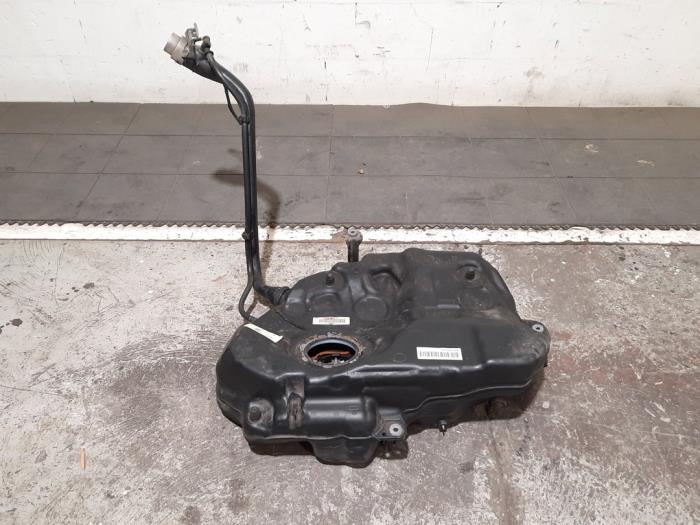 Réservoir de carburant Audi A4