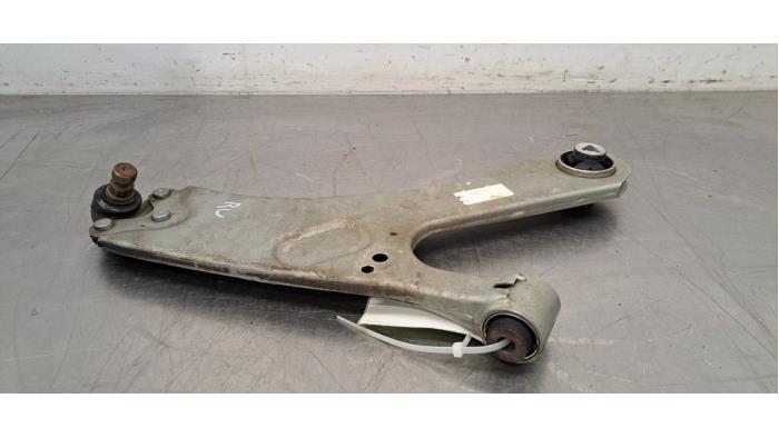 Bras de suspension avant droit Citroen C4
