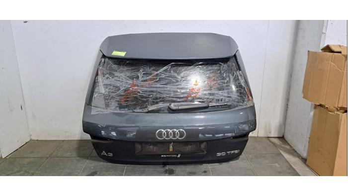 Hayon Audi A3