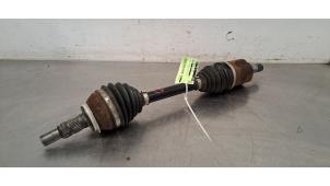 Gebruikte Homokineetas links-voor Opel Insignia Grand Sport 1.6 CDTI 16V 136 Prijs € 133,10 Inclusief btw aangeboden door Autohandel Didier