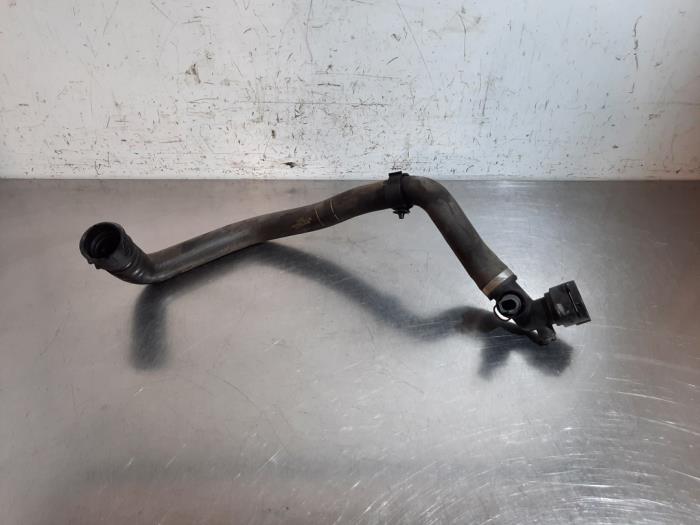 Tuyau radiateur Audi A4
