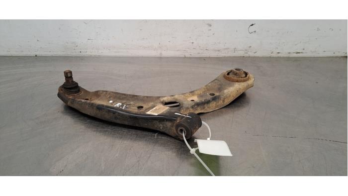 Bras de suspension avant droit Kia Picanto
