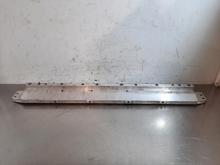 Barre transversale avant Landrover Range Rover