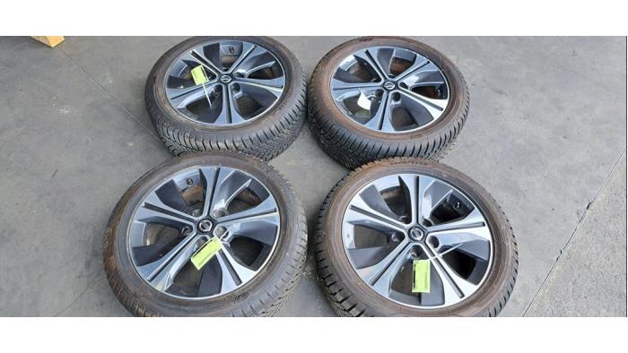 Kit jantes + pneumatiques Nissan Leaf