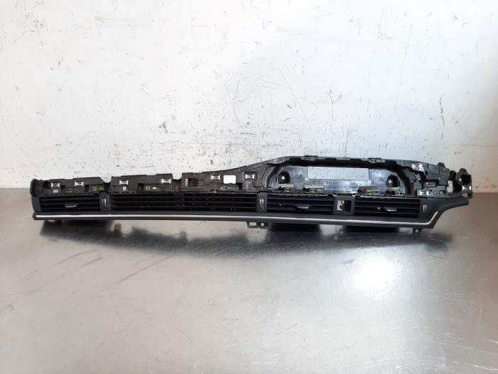 Grille aération tableau de bord Audi A4