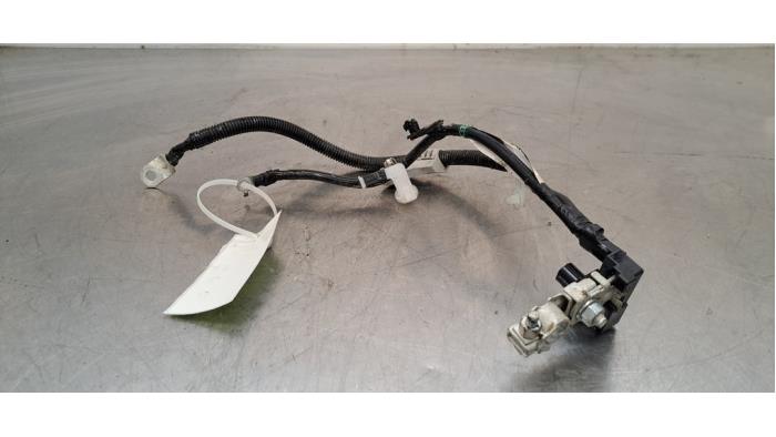 Borne de batterie Suzuki Swift