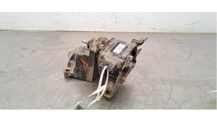 Support moteur Kia Cee&#039;D