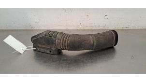 Gebruikte Aanzuigslang Lucht Kia Ceed (CDB5/CDBB) 1.0i T-GDi 12V Prijs € 36,30 Inclusief btw aangeboden door Autohandel Didier