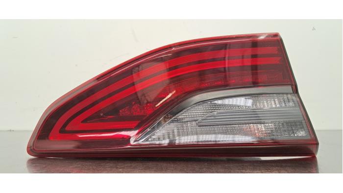 Feu arrière gauche Kia Cee&#039;D