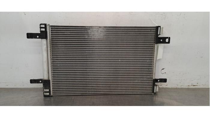 Condensateur clim Peugeot 308