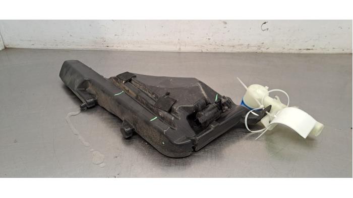Réservoir lave-glace avant Peugeot 308