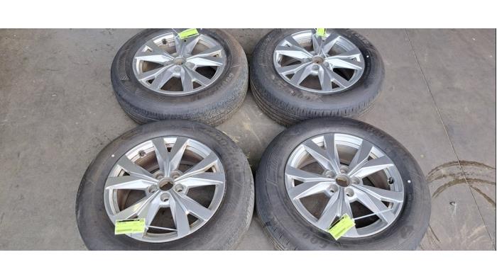 Kit jantes + pneumatiques Citroen C5-X