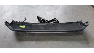 Gebruikte Achterbumper Peugeot Partner (EA//EF/EN/EU) 1.5 BlueHDi 100 Prijs € 266,20 Inclusief btw aangeboden door Autohandel Didier