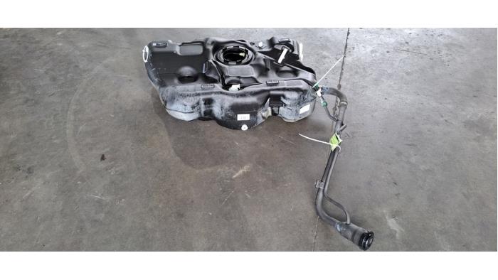 Réservoir de carburant Opel Insignia