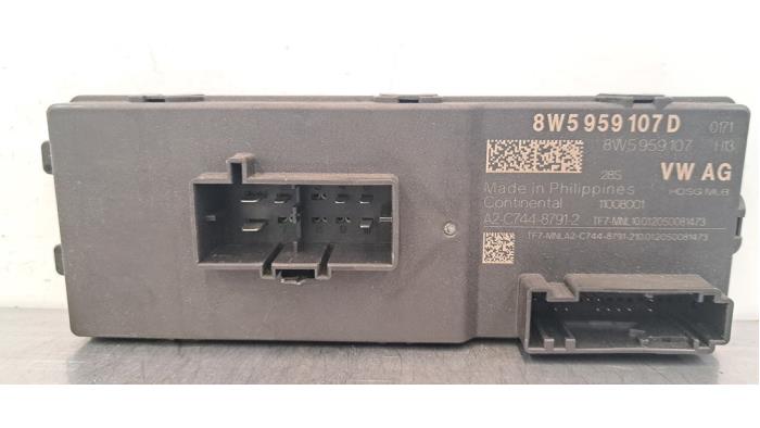 Module (divers) Audi A8
