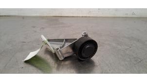 Gebruikte Spanrol Multiriem Porsche 911 (992) 3.0 24V Carrera Prijs € 66,55 Inclusief btw aangeboden door Autohandel Didier