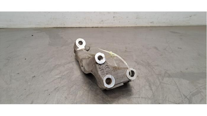 Support (divers) Peugeot 308