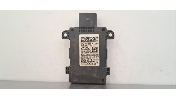 Capteur radar Audi A8