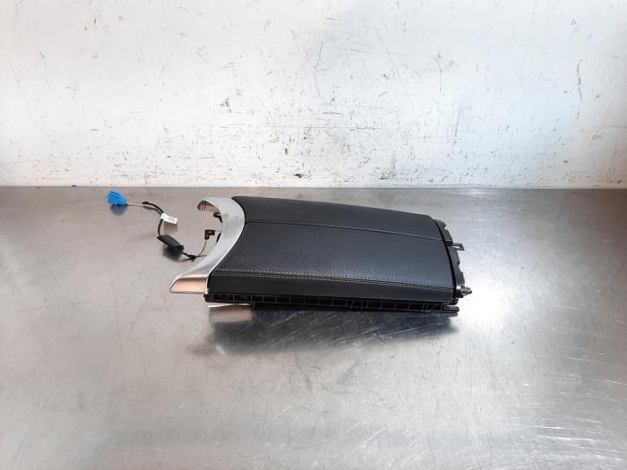 Console centrale Mercedes GLC-Klasse