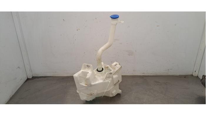 Réservoir lave-glace avant Toyota Corolla