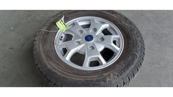 Jante + pneumatique Ford Transit