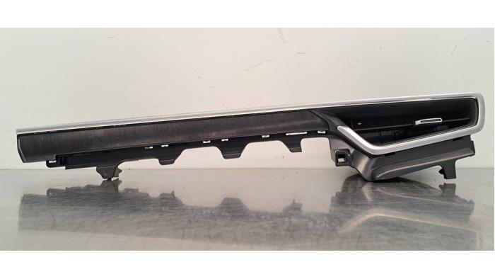 Grille aération tableau de bord Toyota Corolla