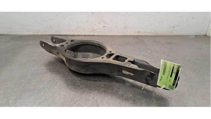 Bras de suspension arrière droit Toyota Corolla
