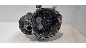 Gebruikte Versnellingsbak Renault Master III (FV) 2.3 dCi 150 16V FWD Prijs € 1.633,50 Inclusief btw aangeboden door Autohandel Didier