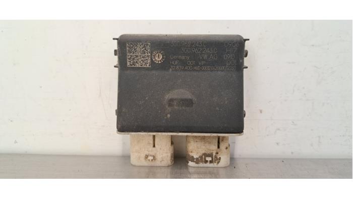 Module passage hayon Audi A8