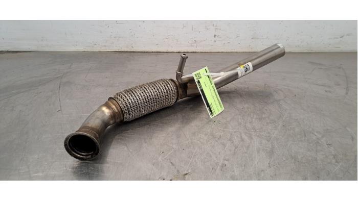 Tube échappement avant Audi A8