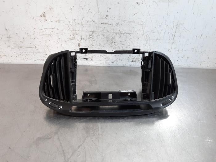 Grille aération tableau de bord Fiat Doblo