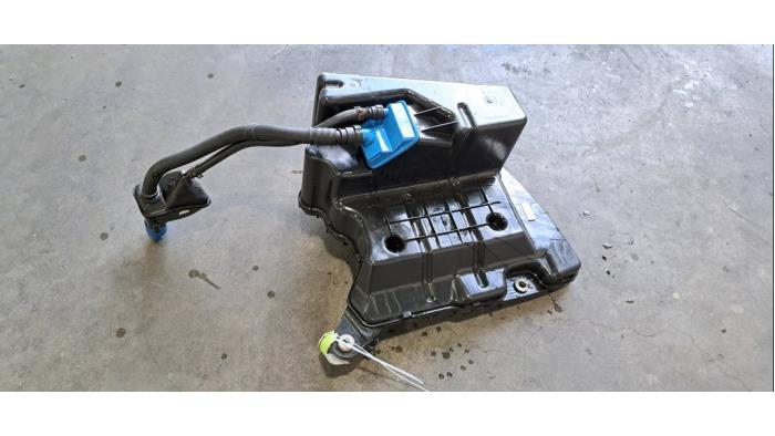 Réservoir Adblue Audi A8