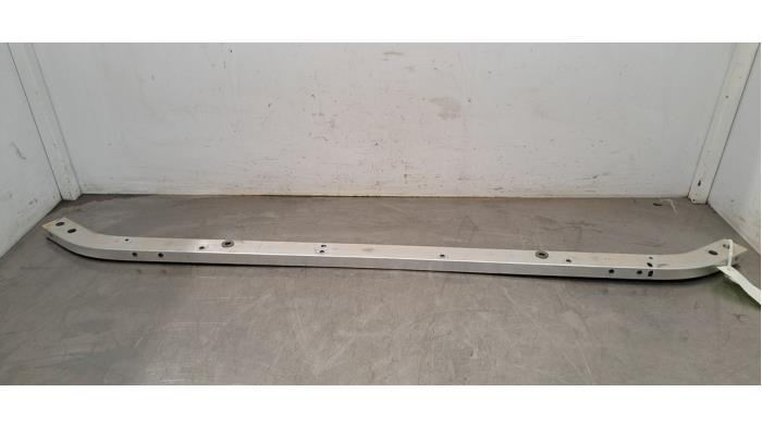 Barre radiateur BMW X4