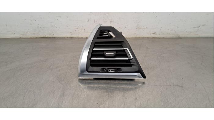 Grille aération tableau de bord BMW X4