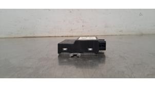 Gebruikte Brandstofpomp module BMW X4 (G02) xDrive 20i 2.0 TwinPower 16V Mild Hybrid Prijs € 54,45 Inclusief btw aangeboden door Autohandel Didier