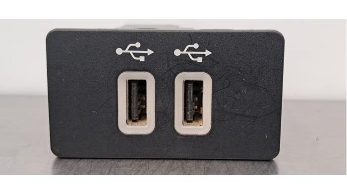 Connexion USB Ford Ranger