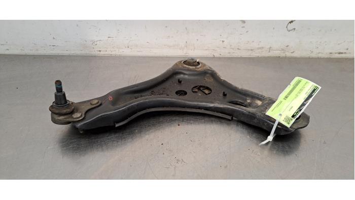 Bras de suspension avant droit Audi Q4