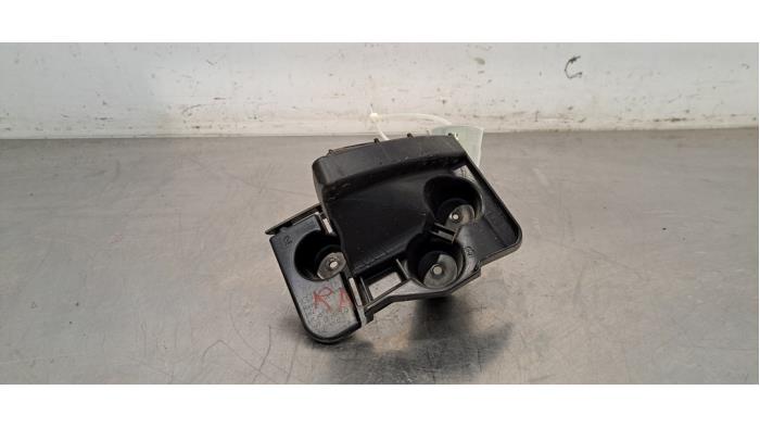 Support pare-chocs arrière droit Audi Q4