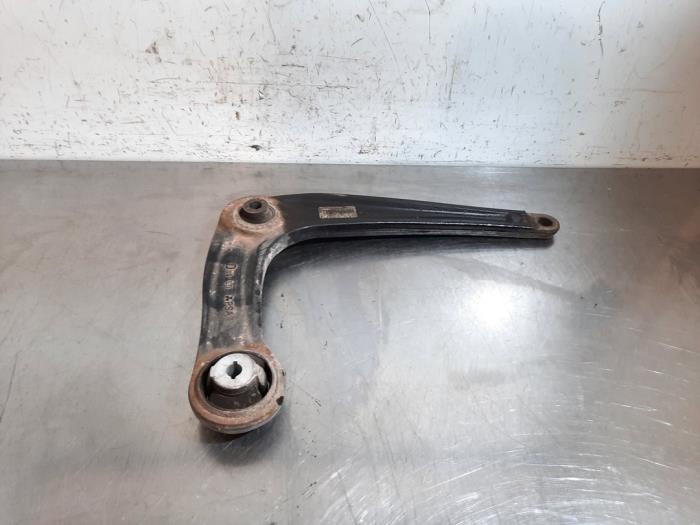 Bras de suspension avant droit Peugeot Expert