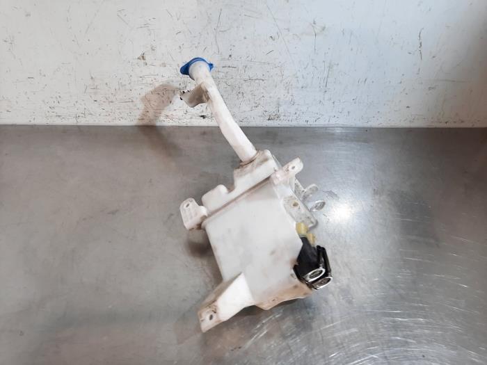Réservoir lave-glace avant Suzuki Swift