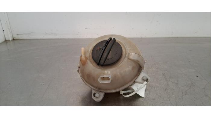 Réservoir d&#039;expansion Audi S3