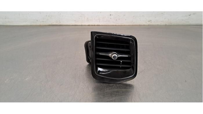 Grille aération tableau de bord Volvo V60