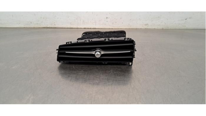 Grille aération tableau de bord Volvo V60