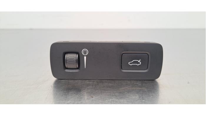 Commutateur hayon Volvo V60