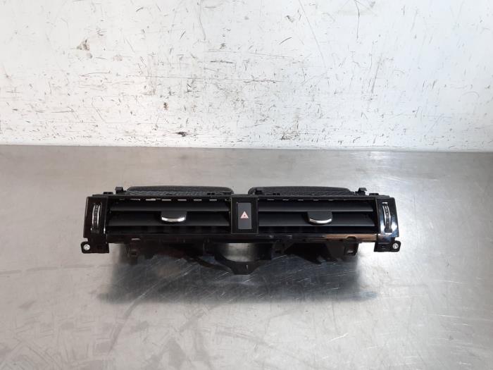 Grille aération tableau de bord Landrover Discovery